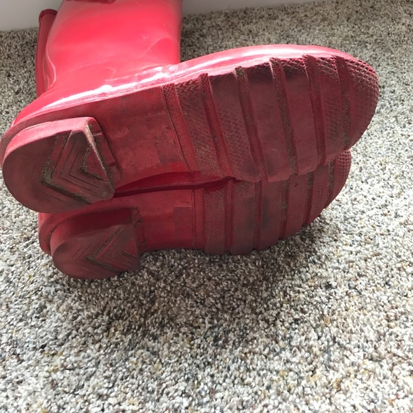 Red Hunter Boots - Picture 4 of 7